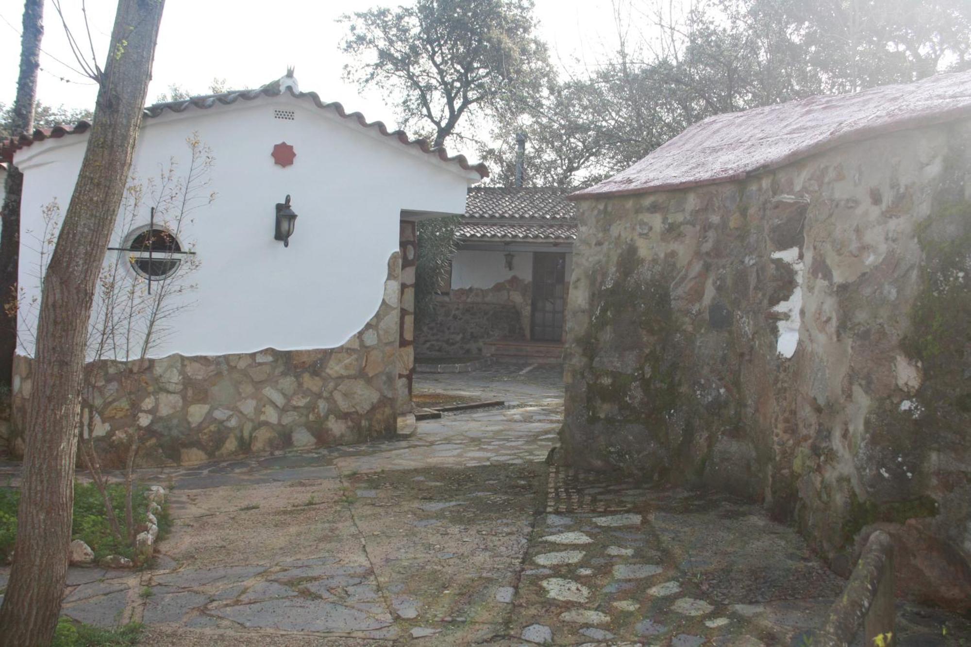 Las Cabanas De Buffalos Cumbres Mayores Buitenkant foto
